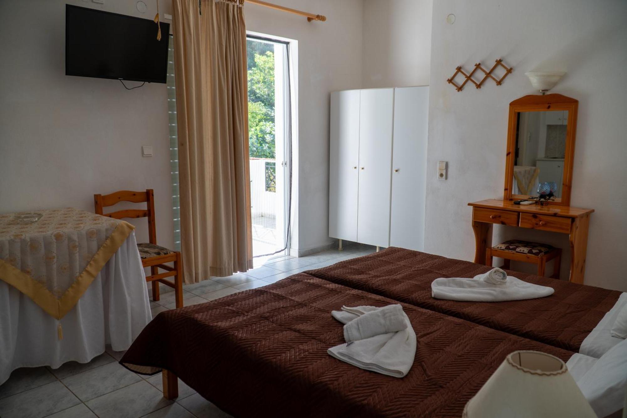 Pagona Hotel Лутра-Эдипсу Экстерьер фото