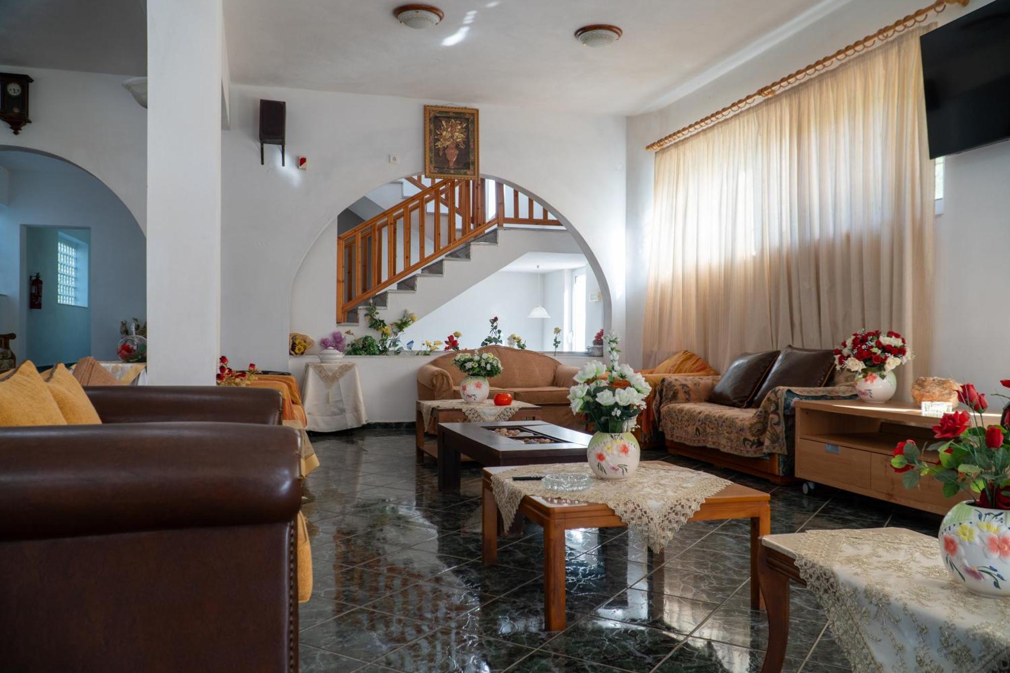 Pagona Hotel Лутра-Эдипсу Экстерьер фото